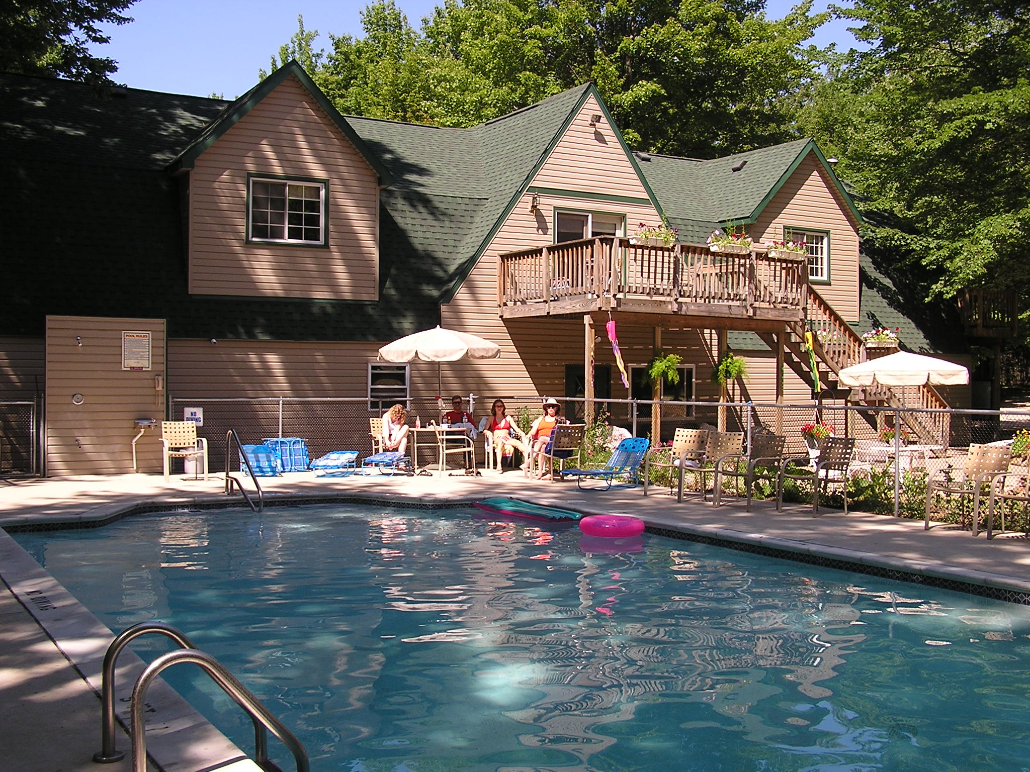 pool04